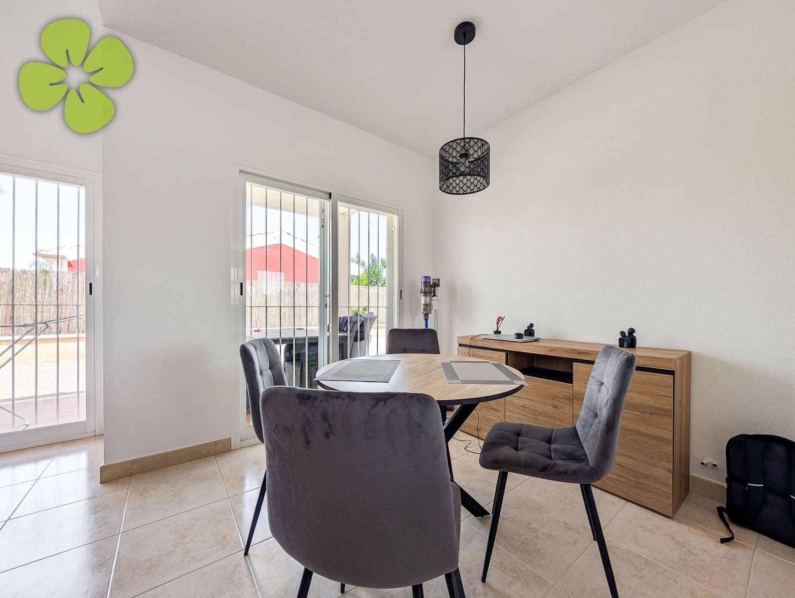3 bedroom Villa for sale in Purias with pool - € 284,995 (Ref: 9965987)