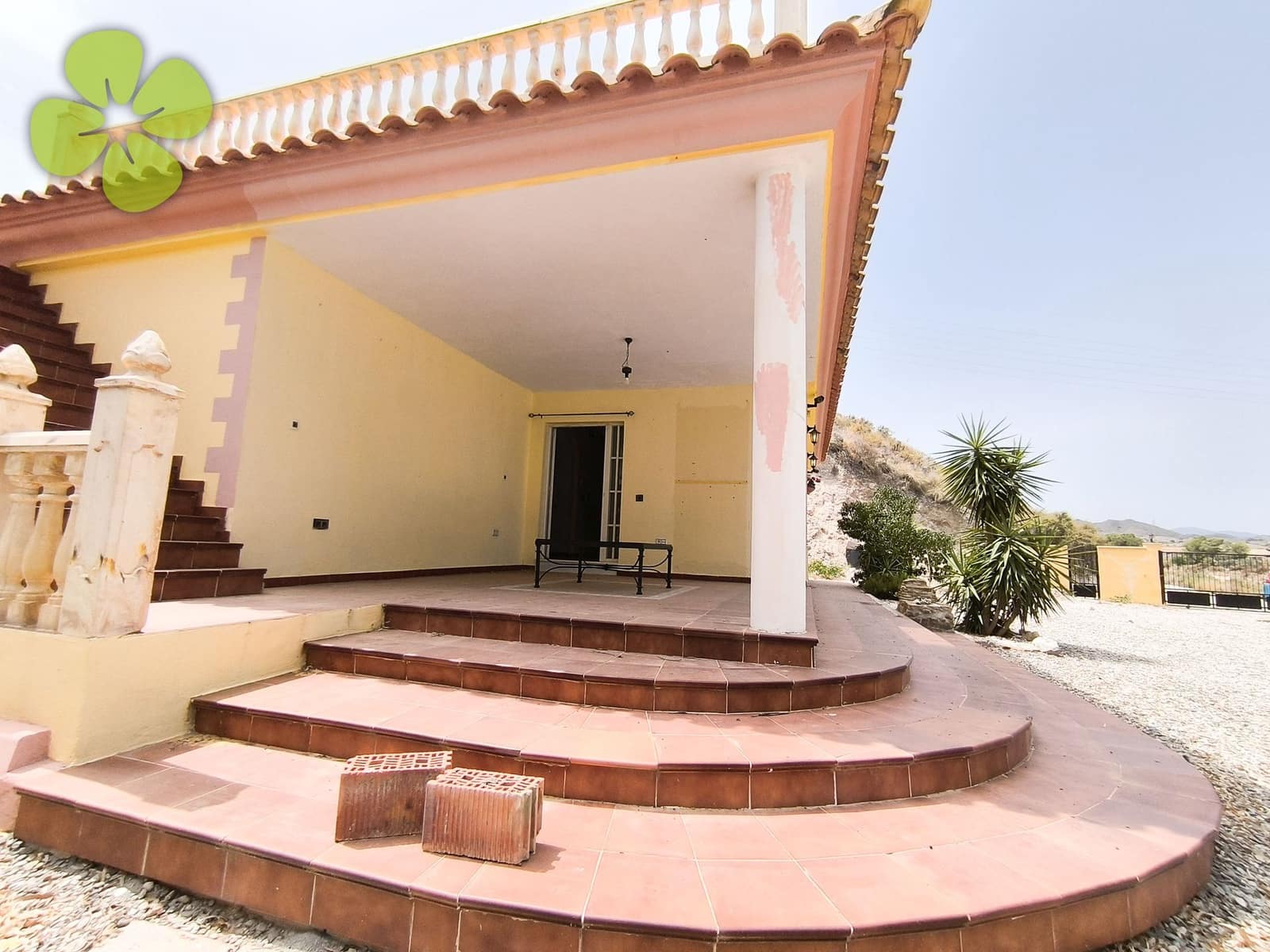 2 bedroom Villa for sale in Zurgena - € 199,900 (Ref: 9971644)