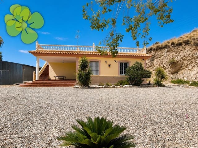 Chalet de 2 habitaciones en Zurgena en venta - 199.900 € (Ref: 9971644)