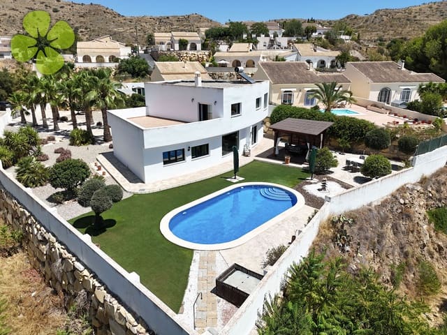 5 chambre Villa/Maison à vendre à Albanchez avec piscine - 420 000 € (Ref: 9978002)
