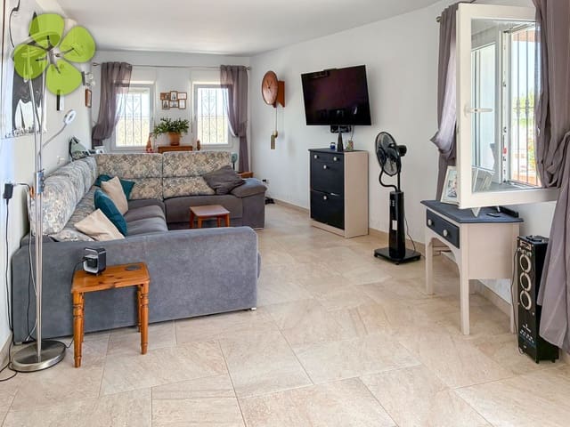 4 slaapkamer Villa te koop in Albox met zwembad - € 360.000 (Ref: 9985707)