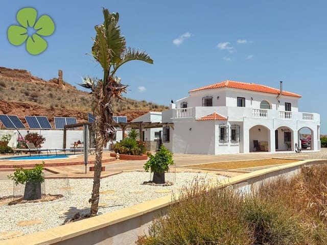 4 slaapkamer Villa te koop in Albox met zwembad - € 360.000 (Ref: 9985707)