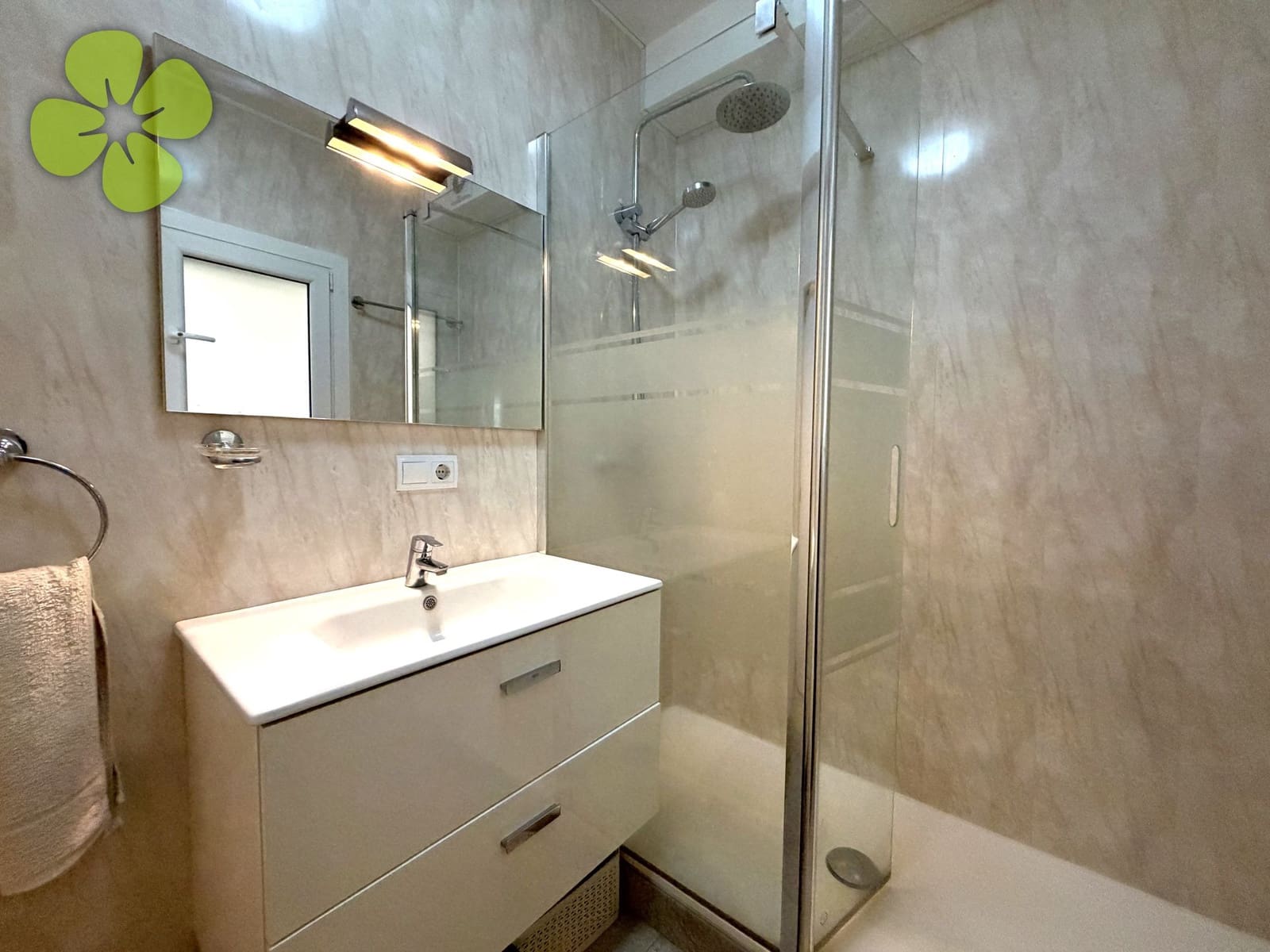 4 bedroom Villa for sale in Albox with pool - € 360,000 (Ref: 9985707)