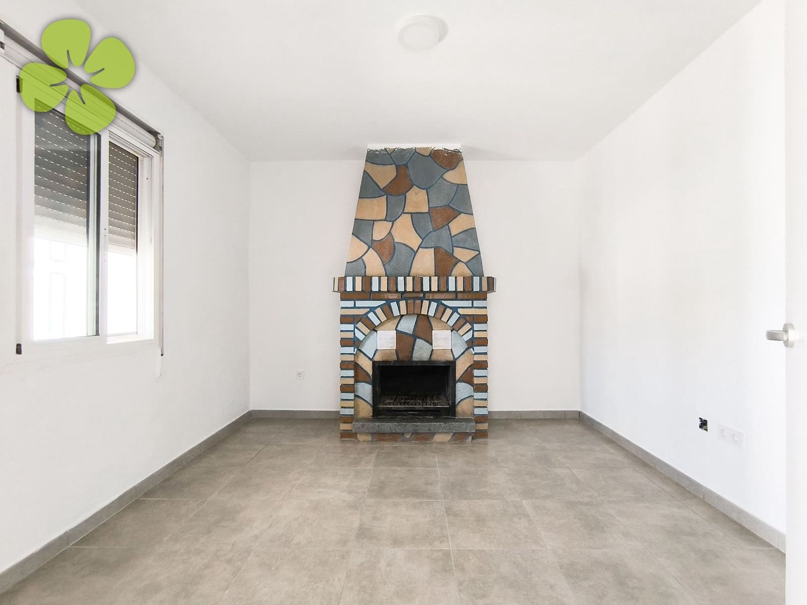 6 slaapkamer Huis te koop in Albox - € 139.500 (Ref: 9992014)