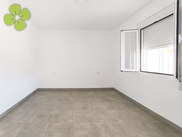 6 slaapkamer Huis te koop in Albox - € 139.500 (Ref: 9992014)