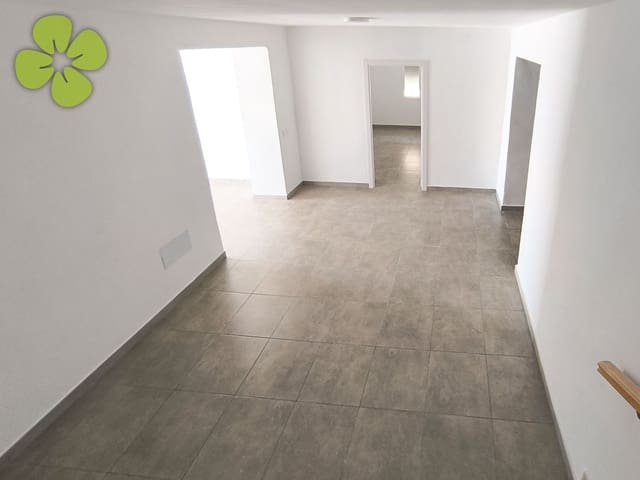 6 slaapkamer Huis te koop in Albox - € 139.500 (Ref: 9992014)