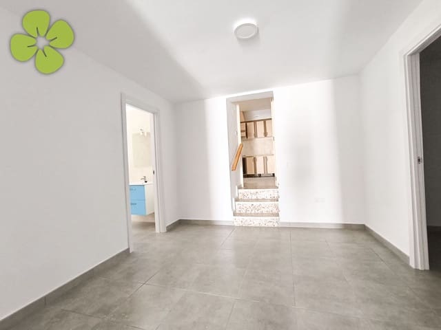 6 slaapkamer Huis te koop in Albox - € 139.500 (Ref: 9992014)