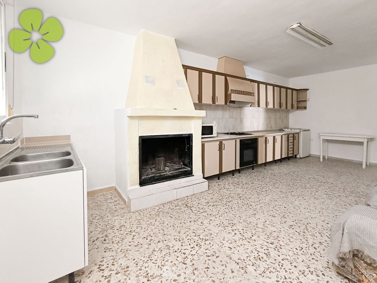 6 slaapkamer Huis te koop in Albox - € 139.500 (Ref: 9992014)