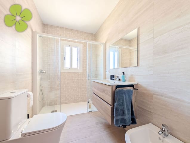 Apartamento de 3 habitaciones en Albox en venta - 150.000 € (Ref: 9993614)