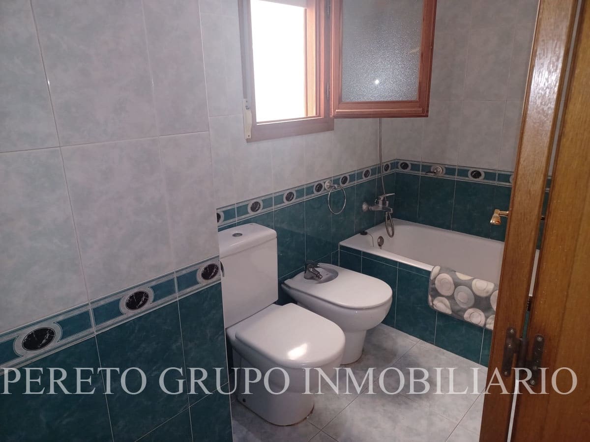 4 soverom Hus til salgs i Benissa med garasje - € 259 000 (Ref: 10004623)
