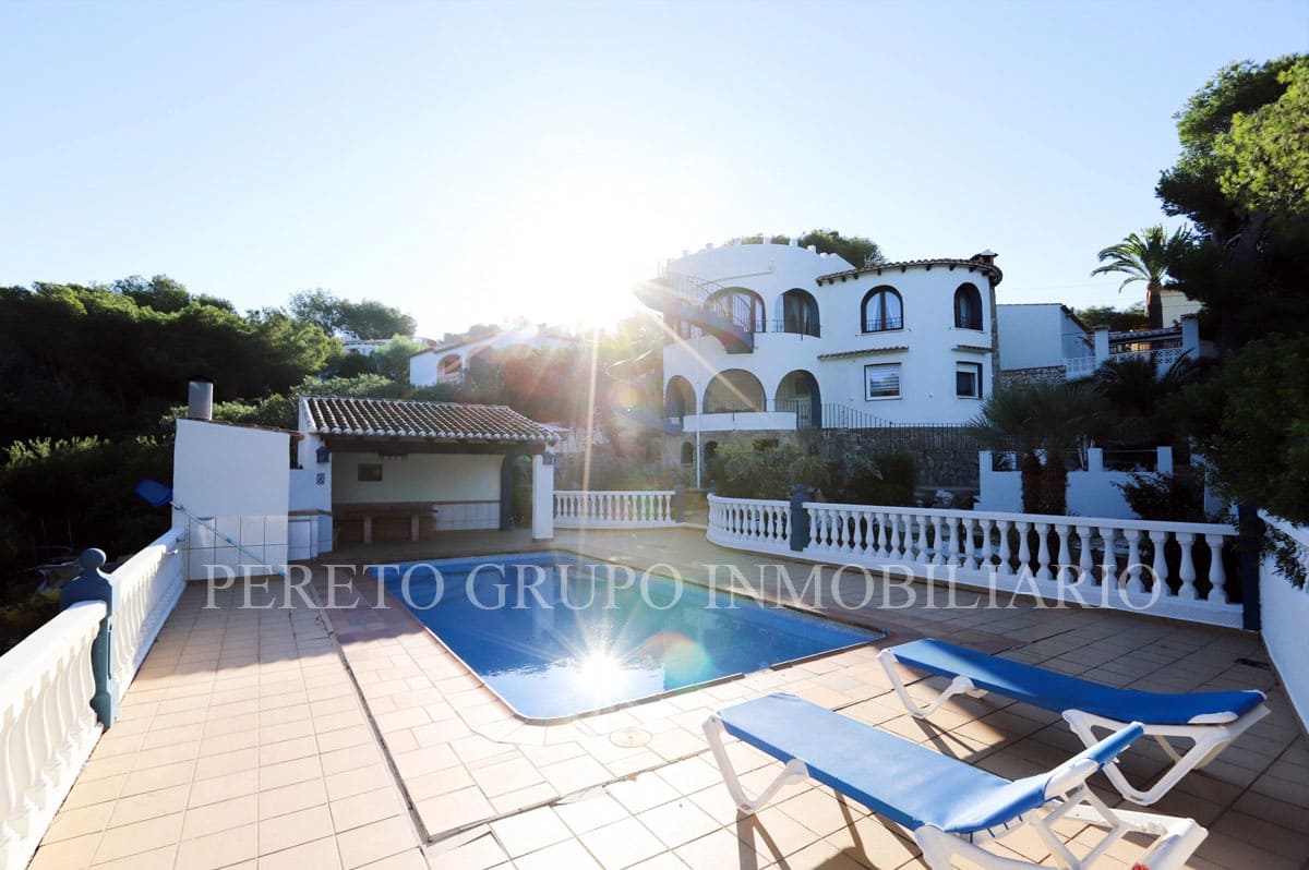5 chambre Villa/Maison à vendre à Javea / Xabia avec piscine garage - 599 000 € (Ref: 10004624)