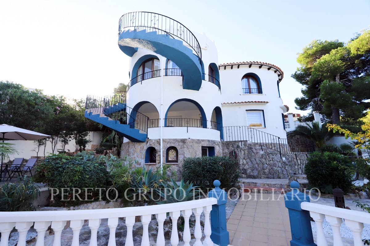 5 chambre Villa/Maison à vendre à Javea / Xabia avec piscine garage - 599 000 € (Ref: 10004624)
