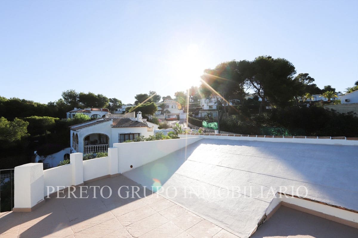 5 chambre Villa/Maison à vendre à Javea / Xabia avec piscine garage - 599 000 € (Ref: 10004624)