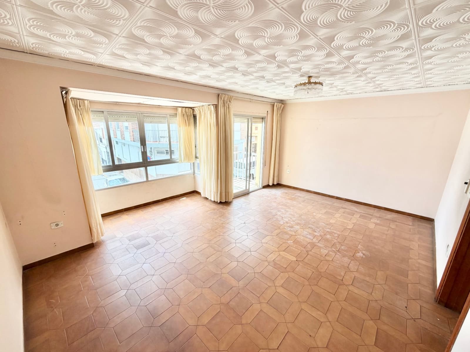 4 sypialnia Dom na sprzedaż w Pego - 229 000 € (Ref: 10004791)