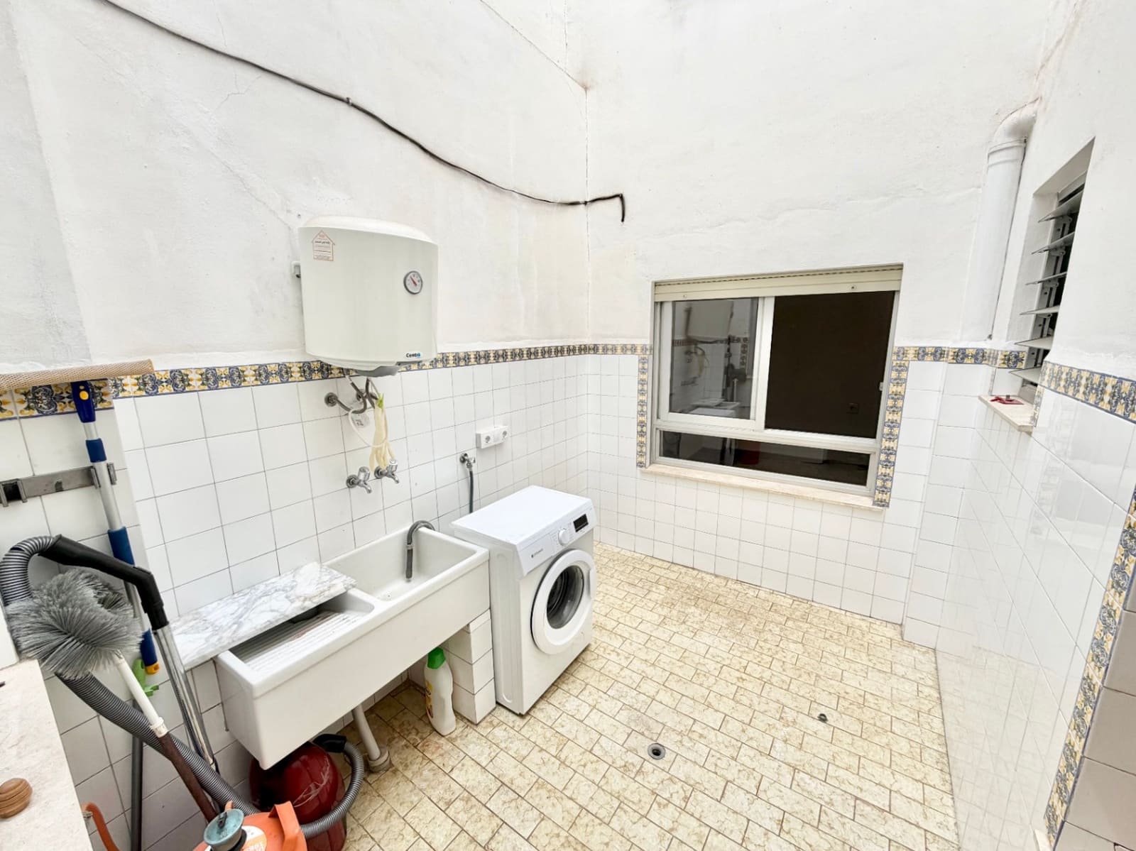 4 sypialnia Dom na sprzedaż w Pego - 229 000 € (Ref: 10004791)