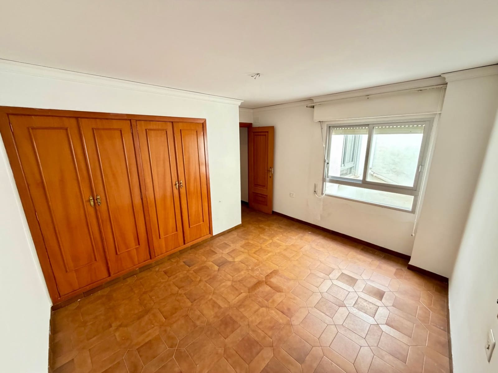 4 sypialnia Dom na sprzedaż w Pego - 229 000 € (Ref: 10004791)