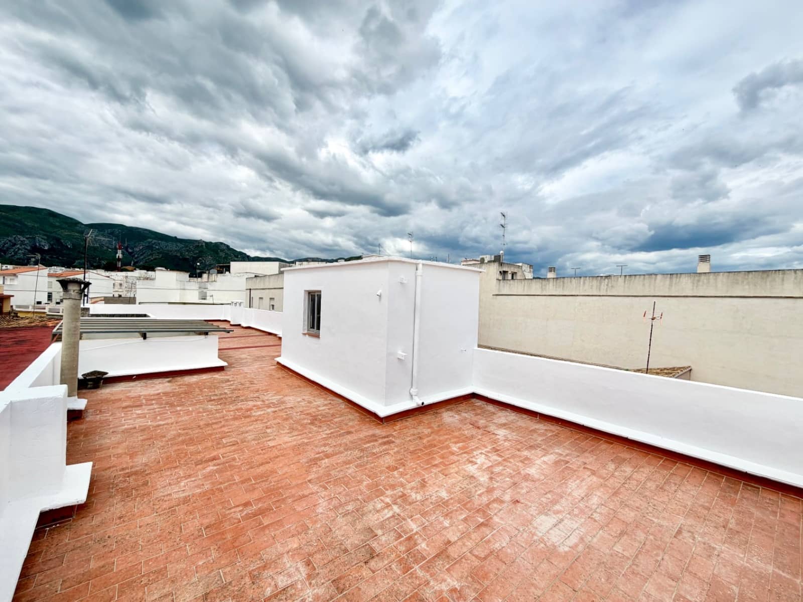 4 sypialnia Dom na sprzedaż w Pego - 229 000 € (Ref: 10004791)