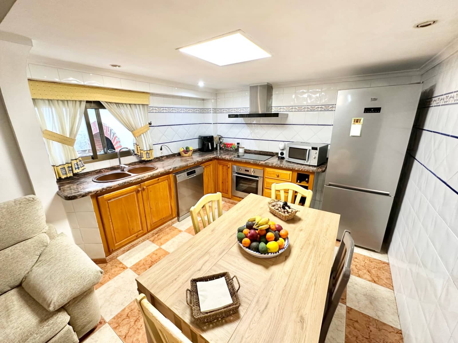 4 sypialnia Dom na sprzedaż w Pego - 249 000 € (Ref: 10004793)