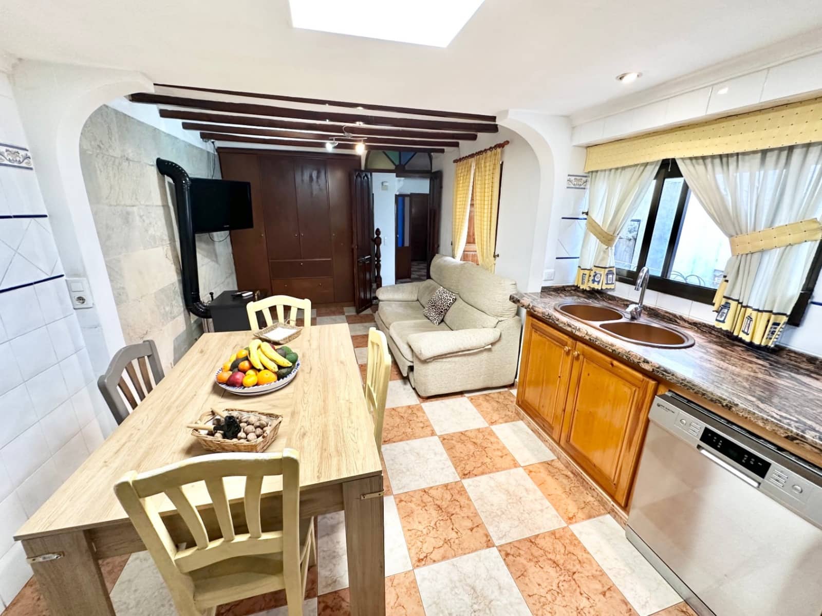 4 sypialnia Dom na sprzedaż w Pego - 249 000 € (Ref: 10004793)