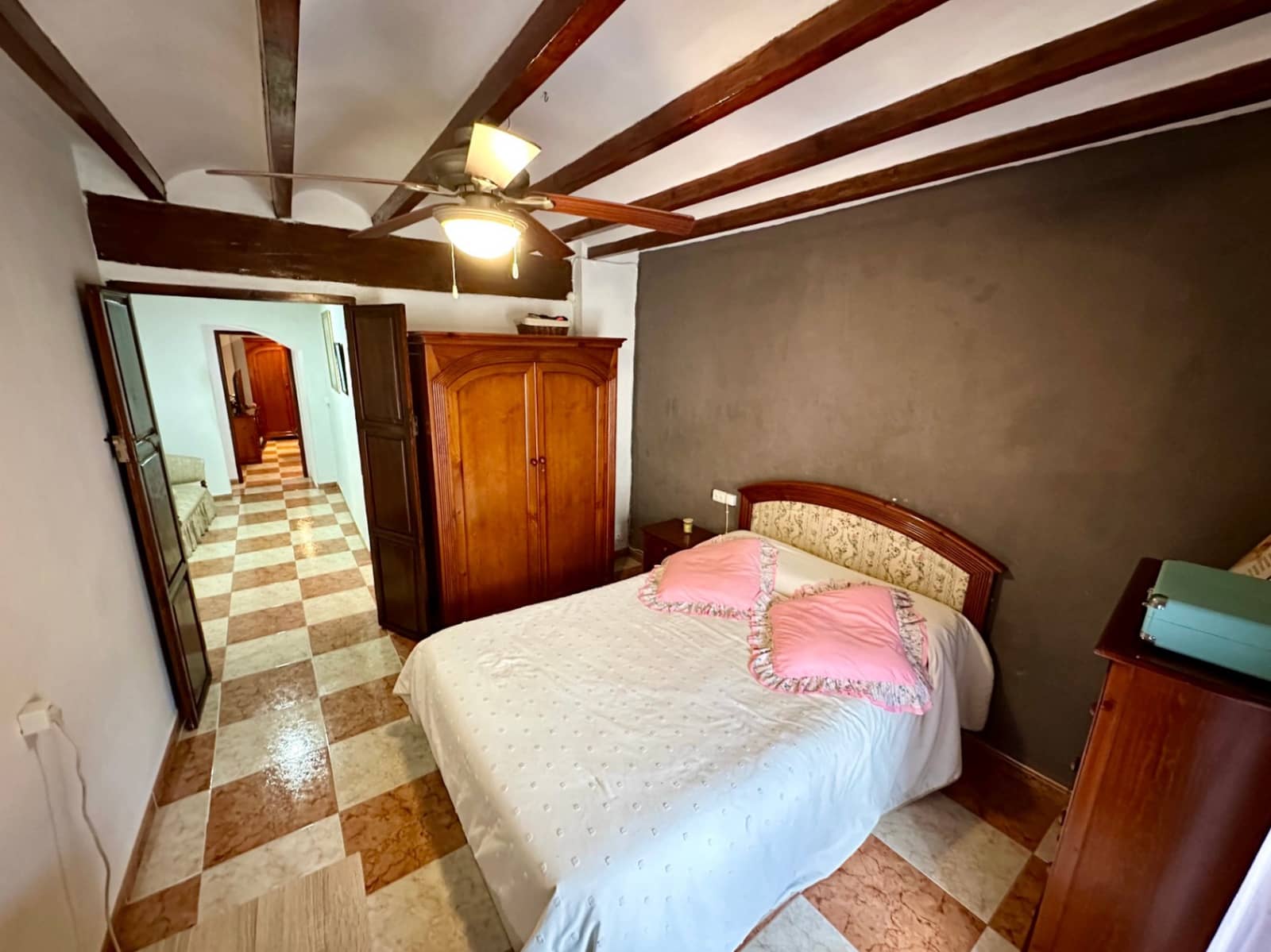 4 sypialnia Dom na sprzedaż w Pego - 249 000 € (Ref: 10004793)