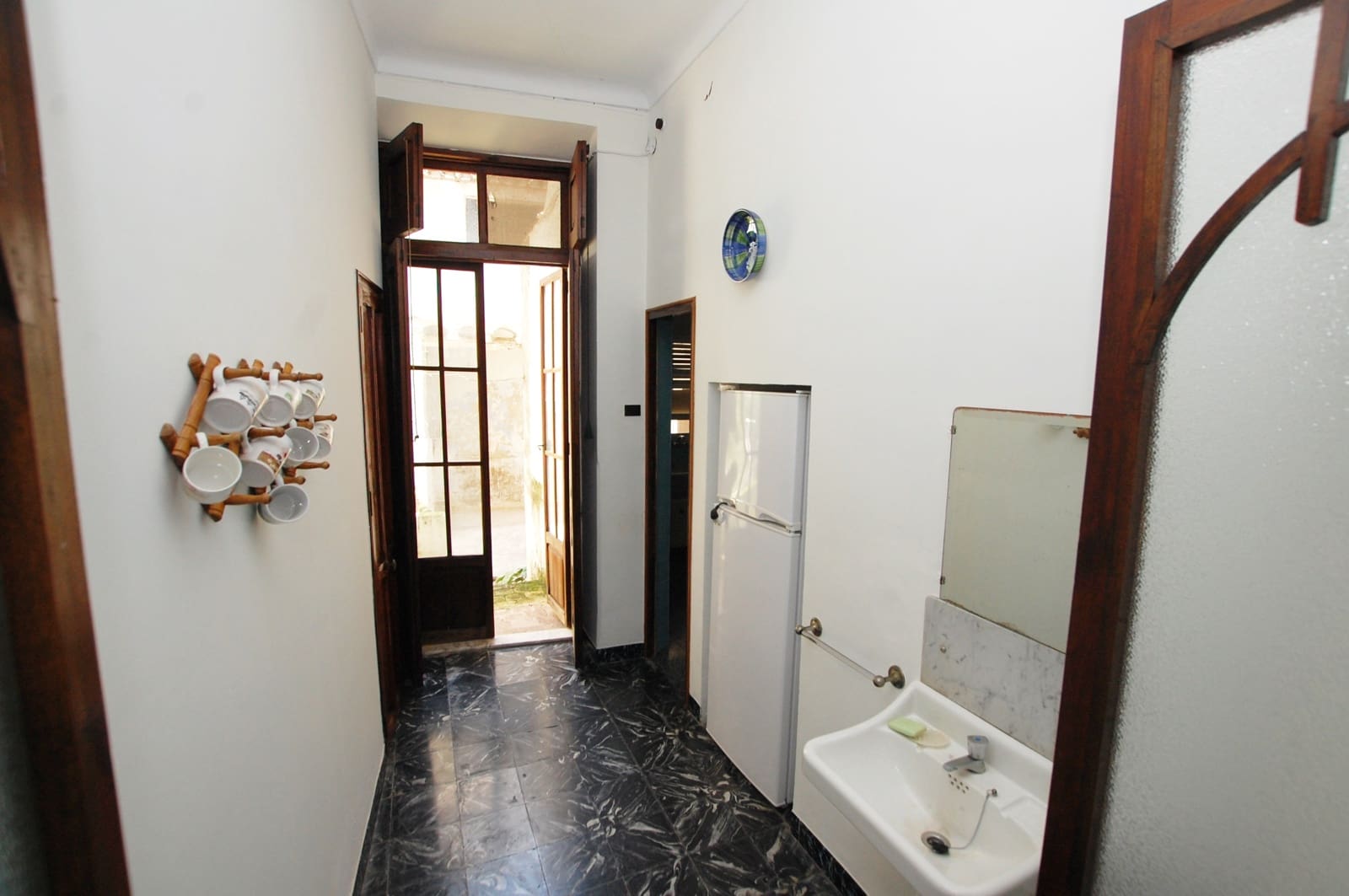 5 sypialnia Dom na sprzedaż w Pego z garażem - 261 000 € (Ref: 10004795)