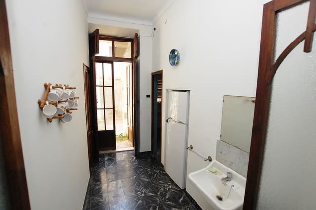 5 sypialnia Dom na sprzedaż w Pego z garażem - 261 000 € (Ref: 10004795)