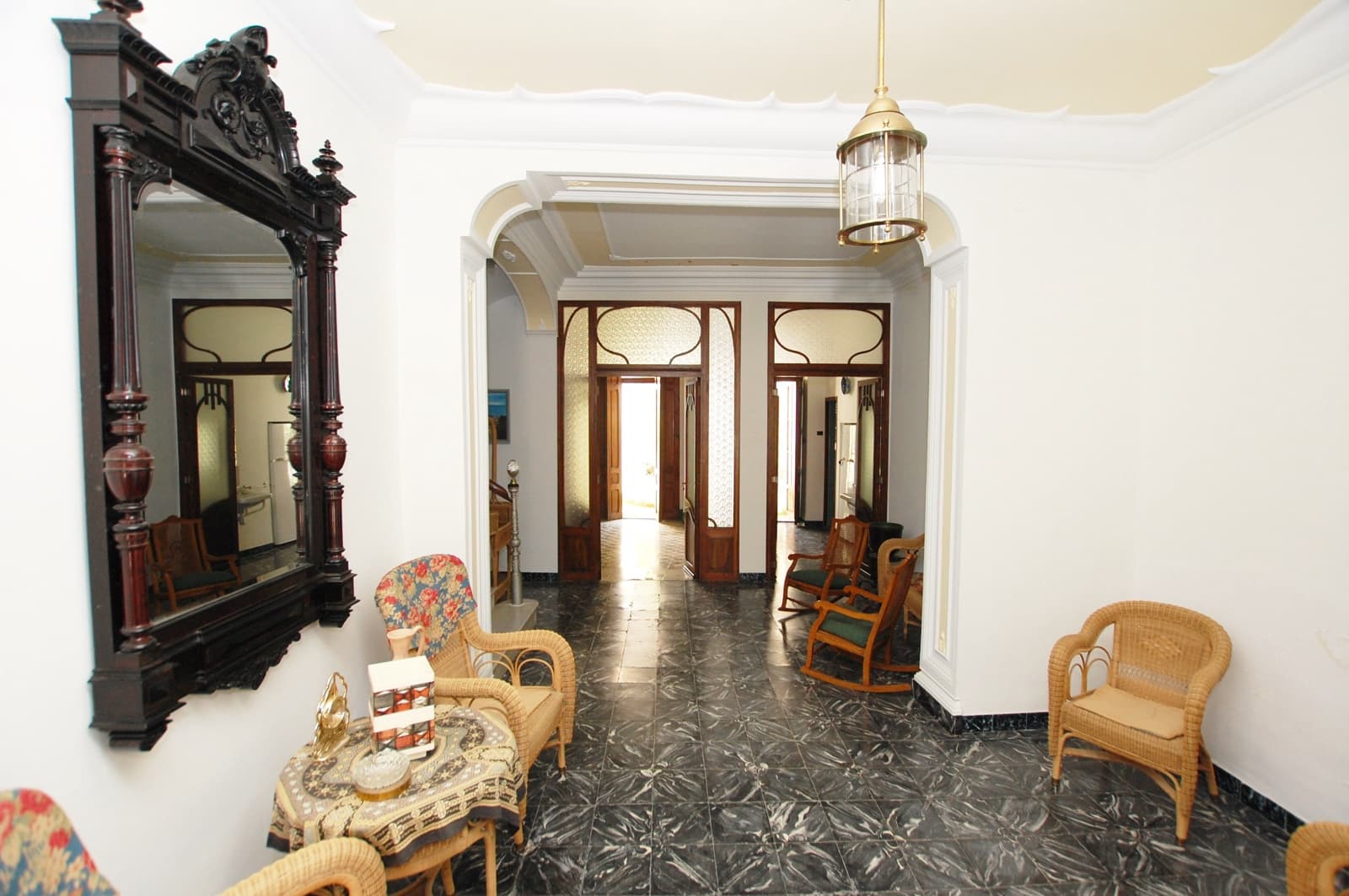 5 sypialnia Dom na sprzedaż w Pego z garażem - 261 000 € (Ref: 10004795)