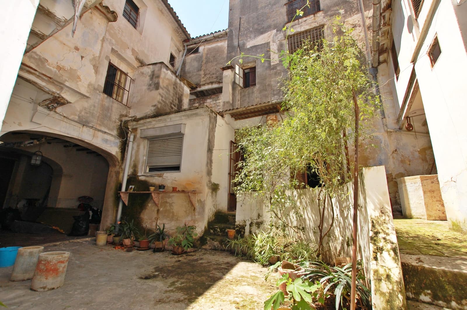 5 sypialnia Dom na sprzedaż w Pego z garażem - 261 000 € (Ref: 10004795)