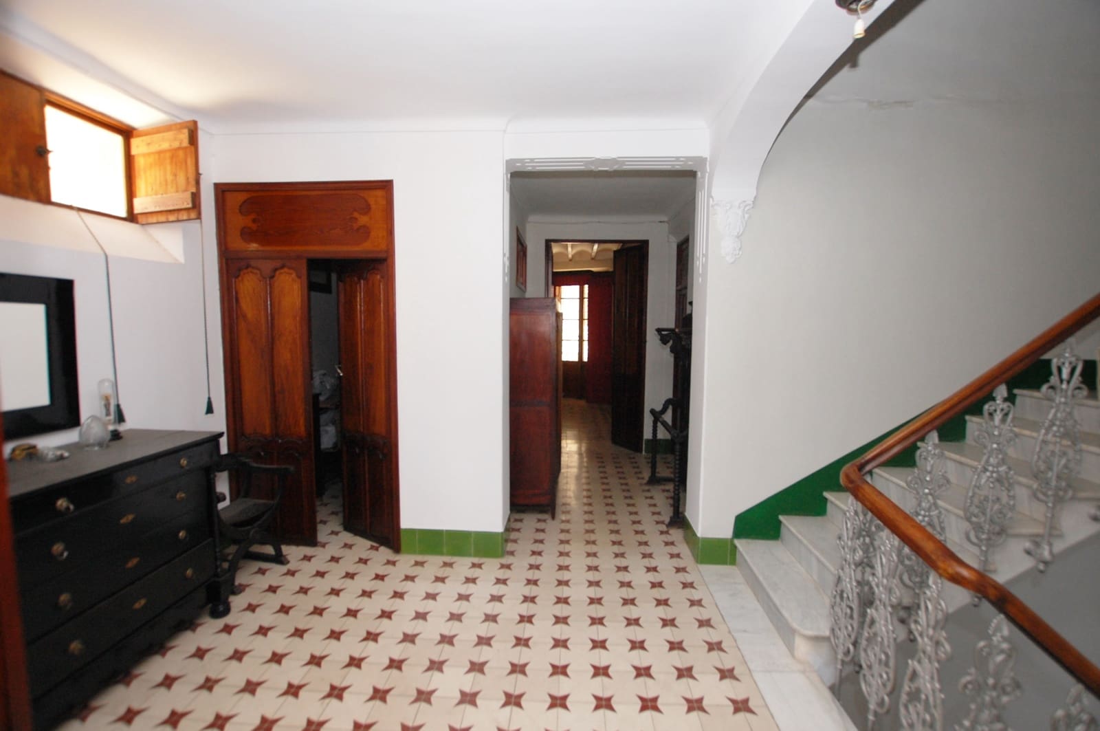 5 sypialnia Dom na sprzedaż w Pego z garażem - 261 000 € (Ref: 10004795)