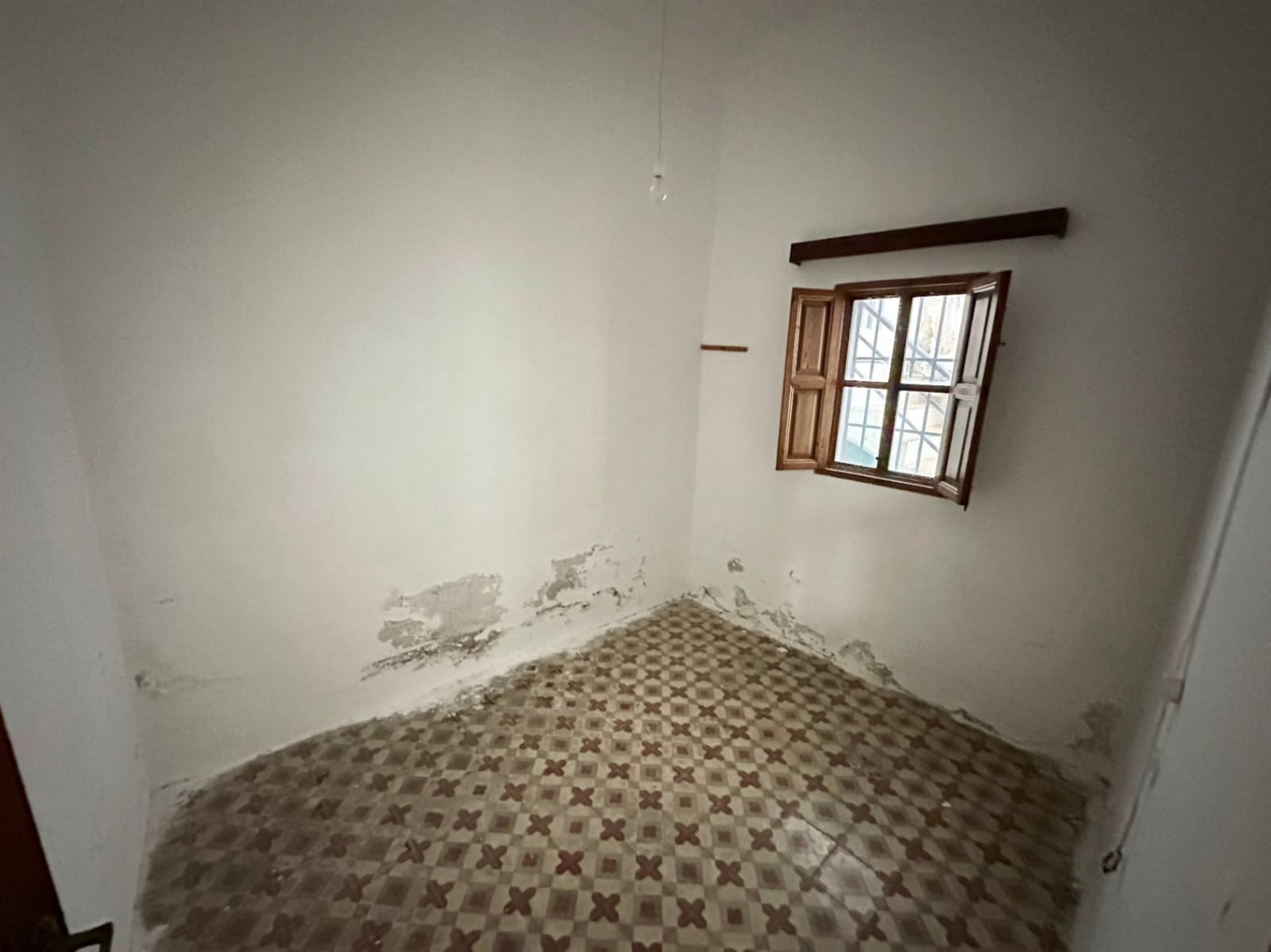 10 sypialnia Dom na sprzedaż w Pego - 265 000 € (Ref: 10004796)
