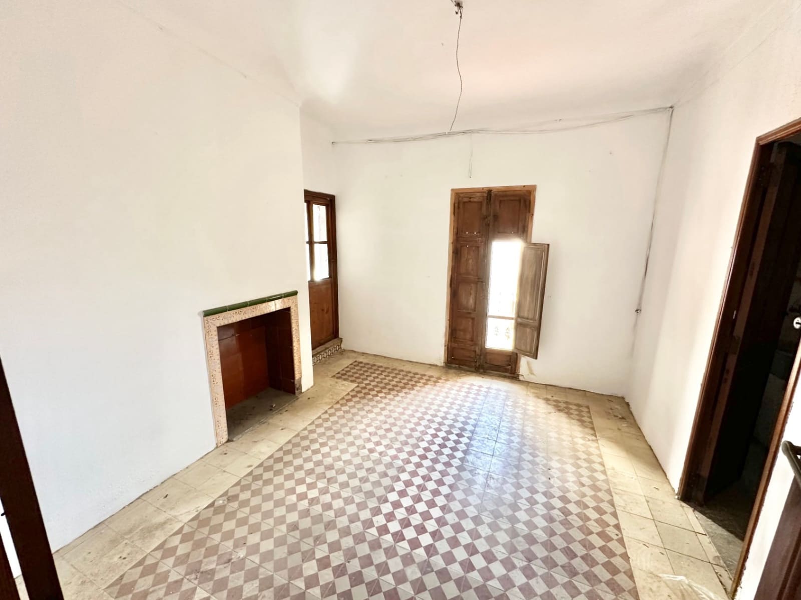 10 sypialnia Dom na sprzedaż w Pego - 265 000 € (Ref: 10004796)