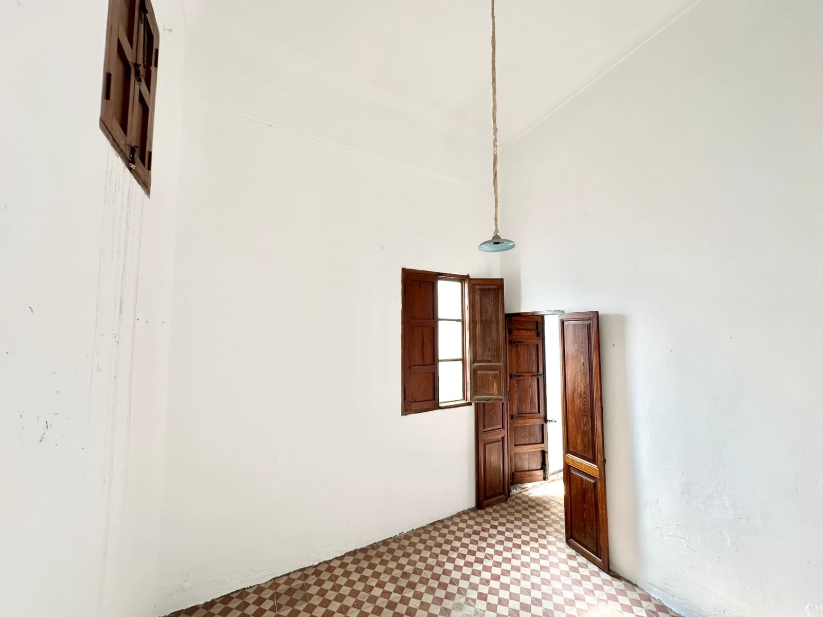 10 sypialnia Dom na sprzedaż w Pego - 265 000 € (Ref: 10004796)