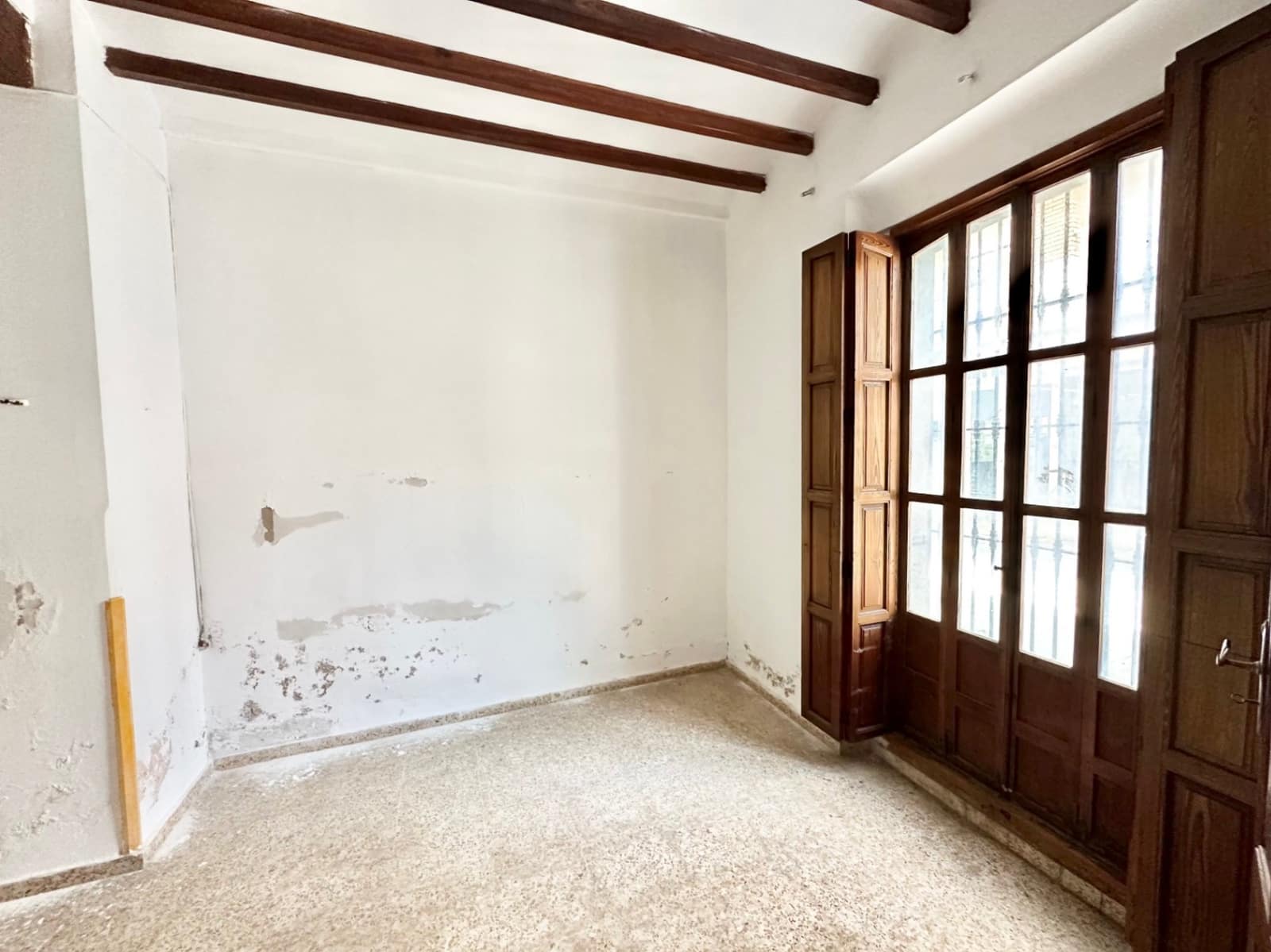 10 sypialnia Dom na sprzedaż w Pego - 265 000 € (Ref: 10004796)