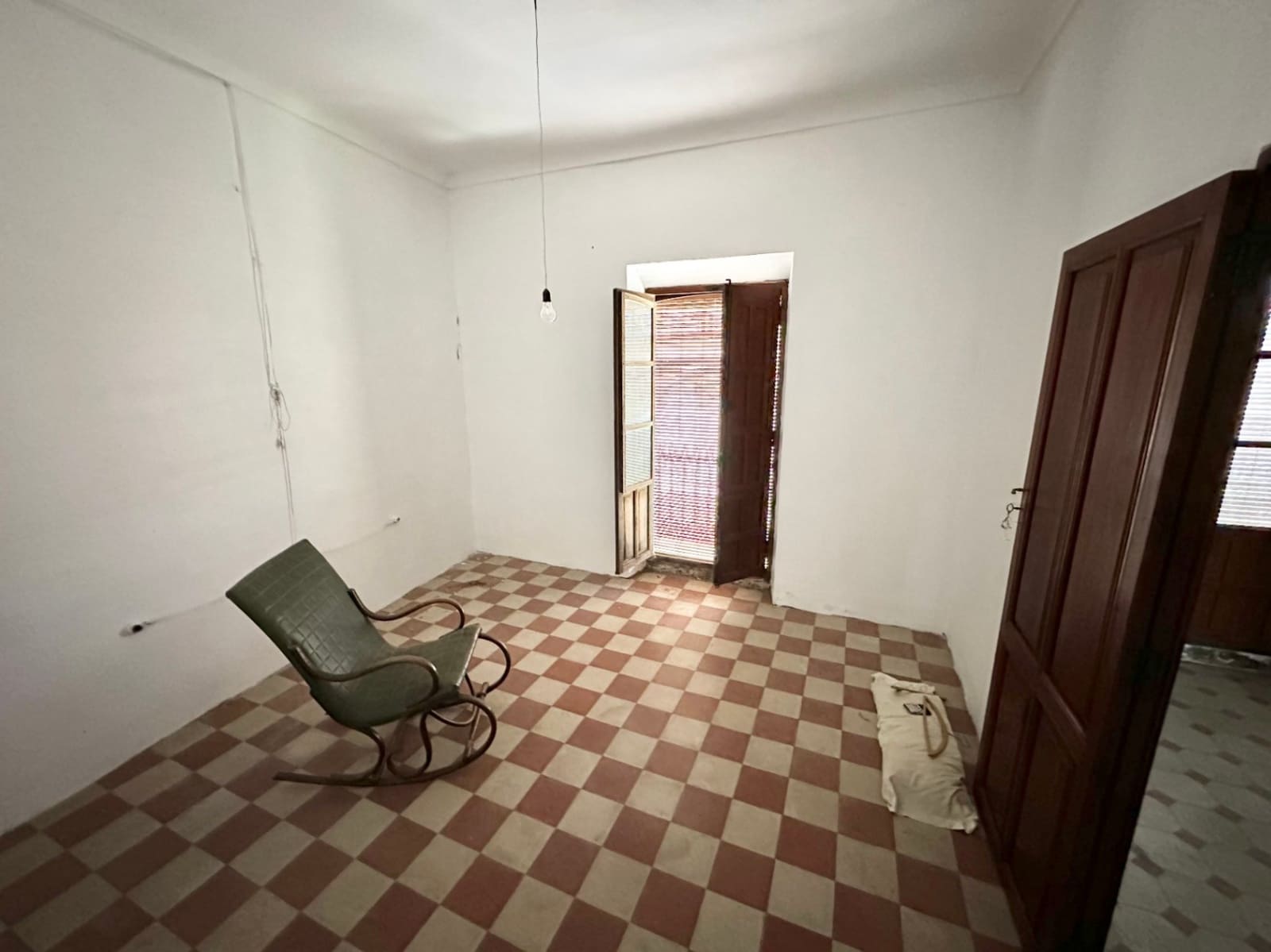 10 sypialnia Dom na sprzedaż w Pego - 265 000 € (Ref: 10004796)