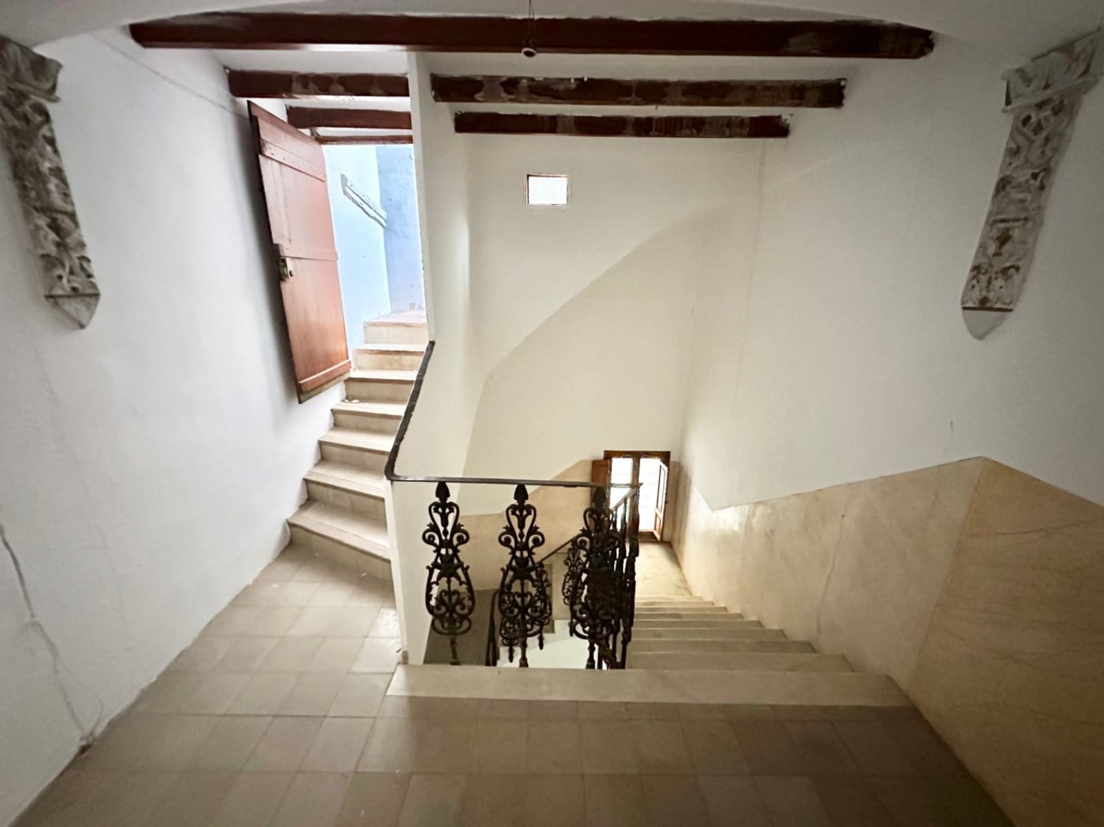 10 sypialnia Dom na sprzedaż w Pego - 265 000 € (Ref: 10004796)