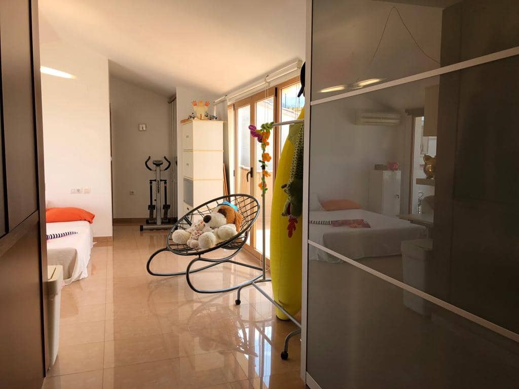 3 sypialnia Penthouse na sprzedaż w Pego z garażem - 320 000 € (Ref: 10004802)