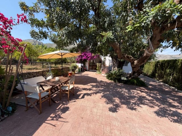 Finca/Casa Rural de 3 habitaciones en Pego en venta con garaje - 340.000 € (Ref: 10004804)