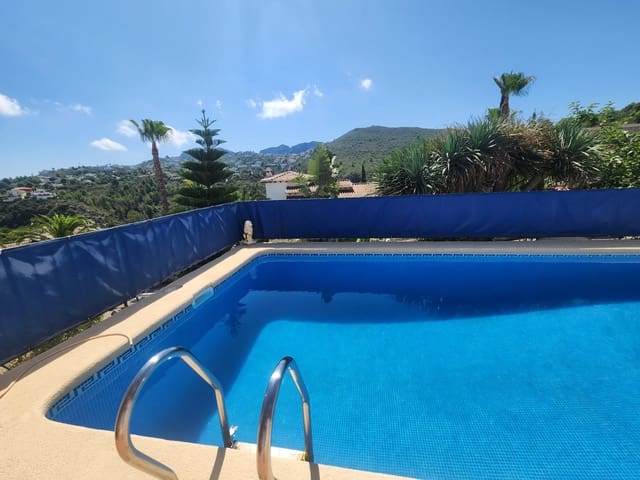 3 quarto Moradia para venda em Pego com piscina garagem - 355 000 € (Ref: 10004806)