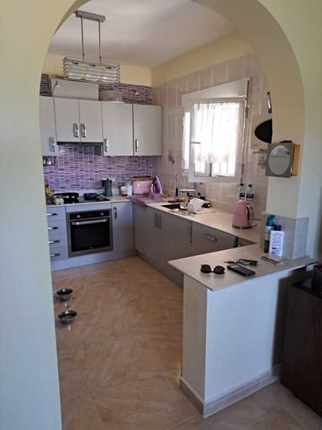 Chalet de 3 habitaciones en Ráfol de Almunia en venta con piscina - 365.000 € (Ref: 10004807)
