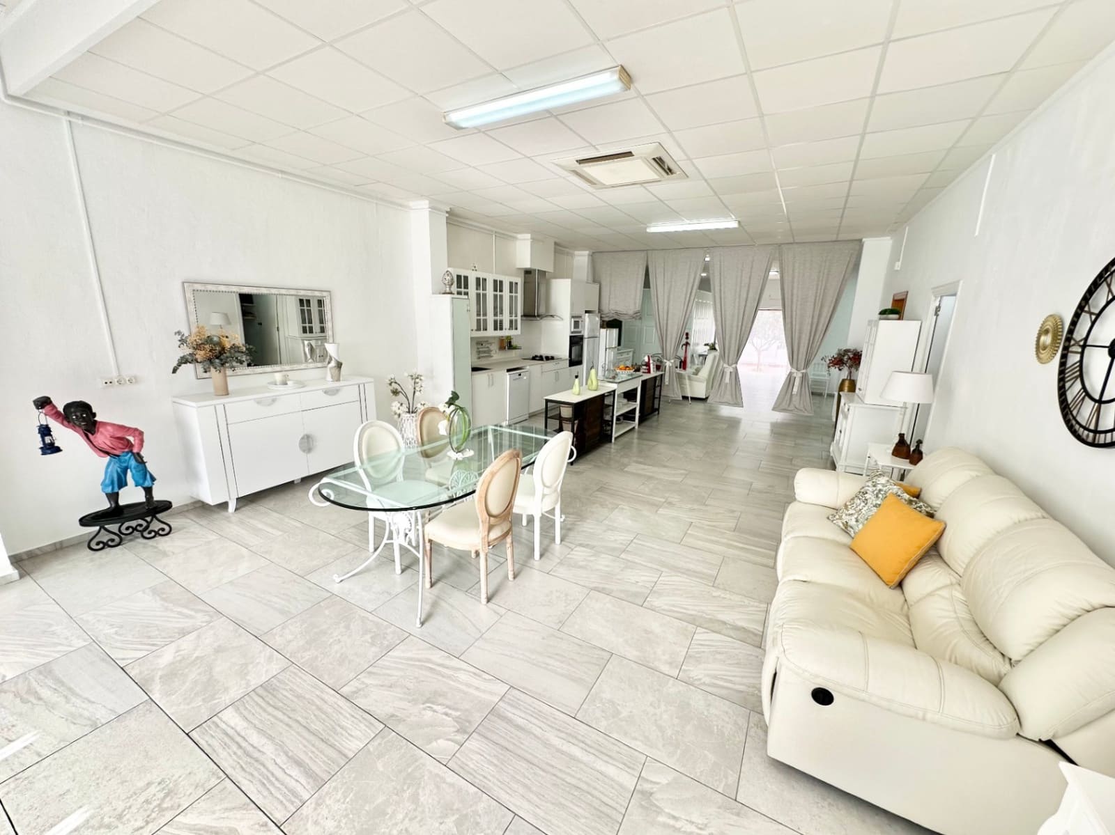 5 slaapkamer Huis te koop in Pego met garage - € 380.000 (Ref: 10004808)
