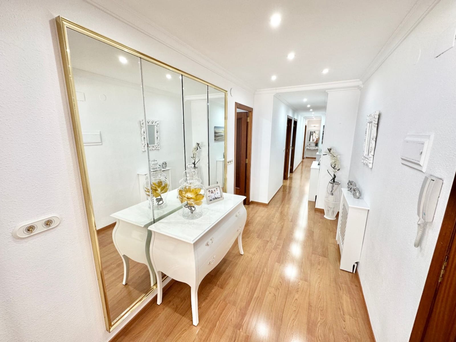 5 slaapkamer Huis te koop in Pego met garage - € 380.000 (Ref: 10004808)
