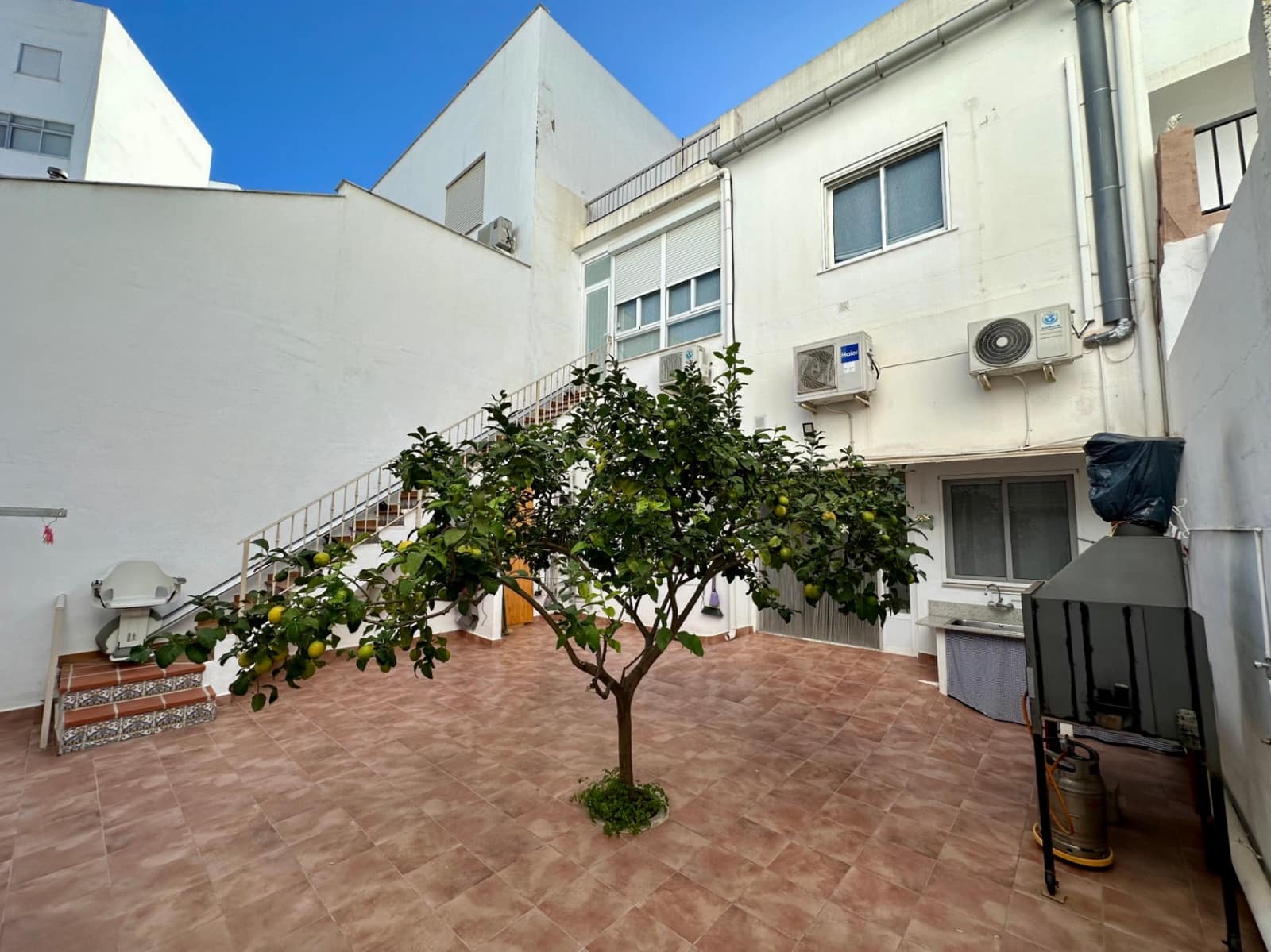 5 slaapkamer Huis te koop in Pego met garage - € 380.000 (Ref: 10004808)