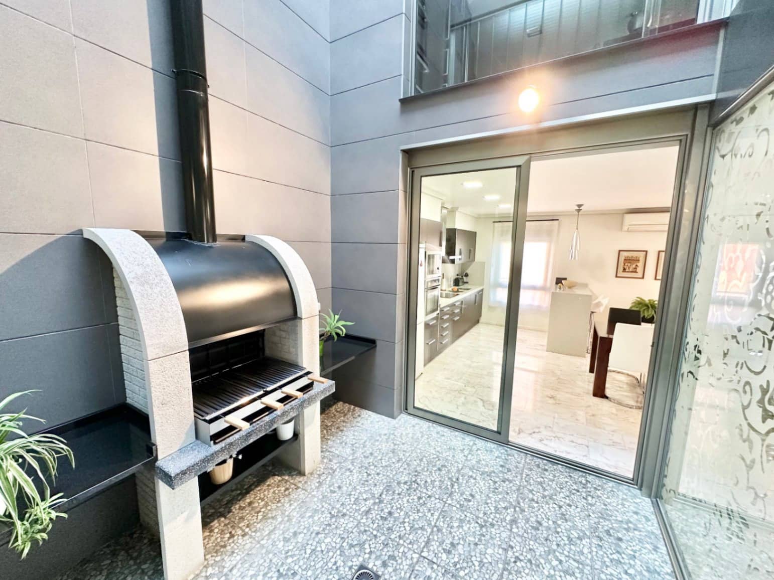 3 Zimmer Haus zu verkaufen in Pego mit Garage - 600.000 € (Ref: 10004817)