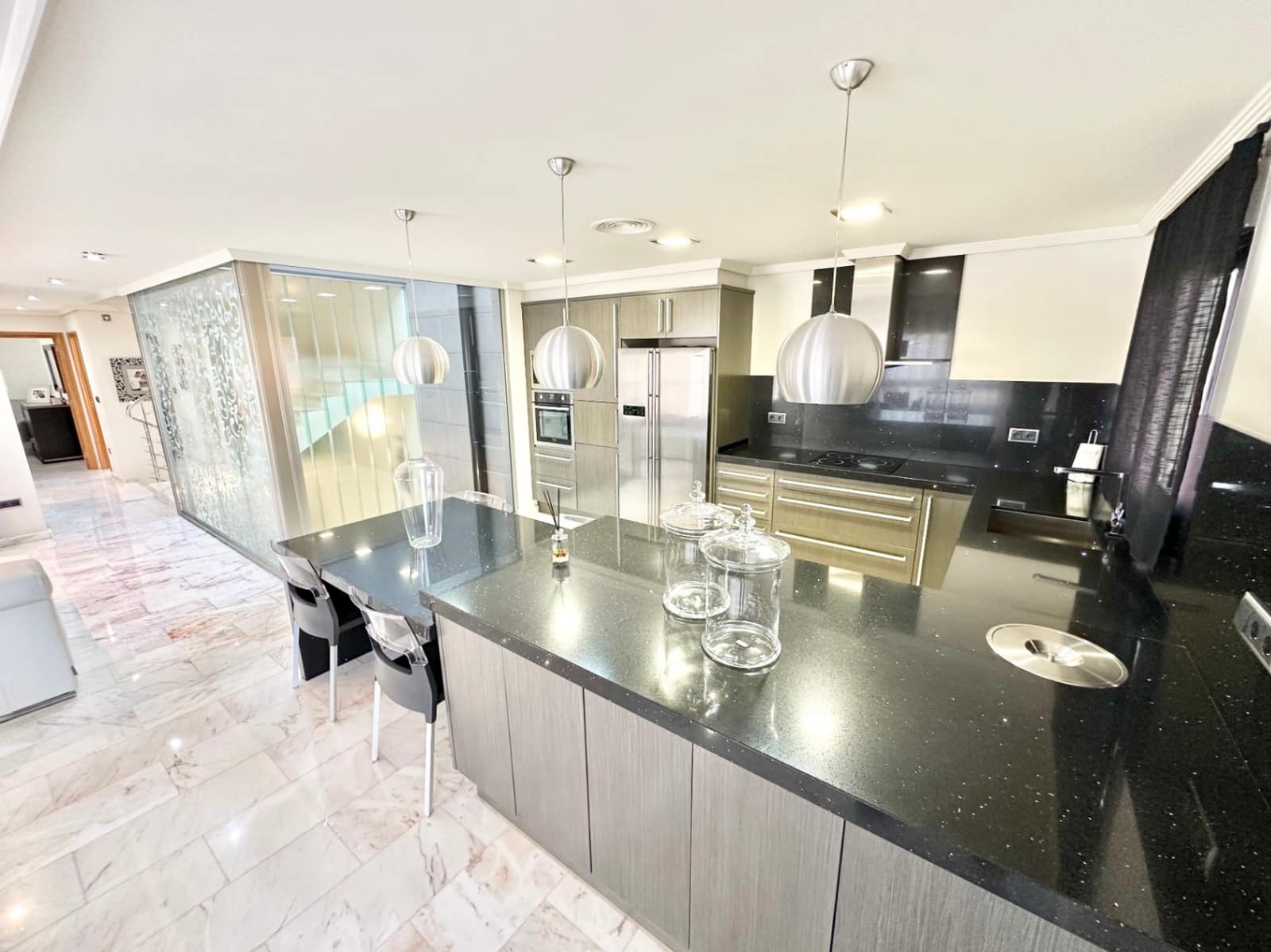 3 Zimmer Haus zu verkaufen in Pego mit Garage - 600.000 € (Ref: 10004817)