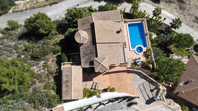 5 quarto Moradia para venda em Pego com piscina garagem - 690 000 € (Ref: 10004819)