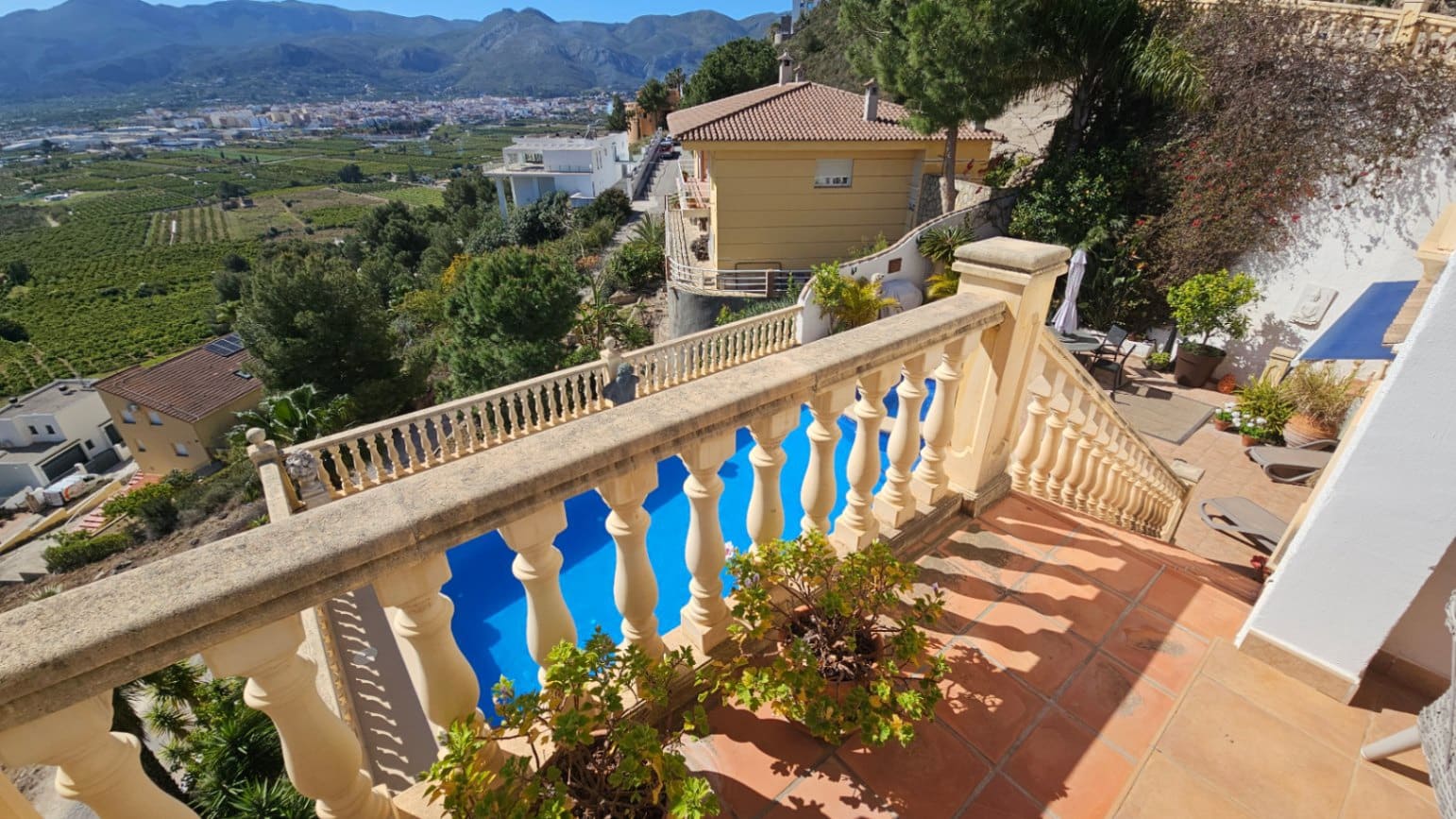 5 quarto Moradia para venda em Pego com piscina garagem - 690 000 € (Ref: 10004819)