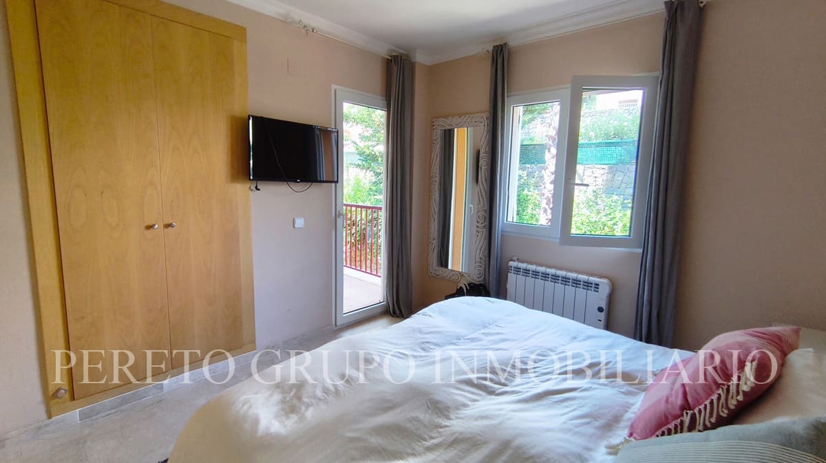 2 chambre Appartement à vendre à La Sella avec piscine garage - 309 000 € (Ref: 10009356)