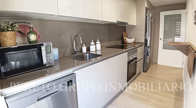 3 makuuhuone Huoneisto myytävänä paikassa Dénia mukana uima-altaan - 420 000 € (Ref: 10009357)
