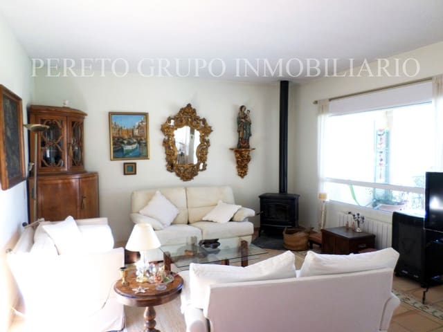 4 Zimmer Villa zu verkaufen in La Sella mit Pool Garage - 699.000 € (Ref: 10009358)