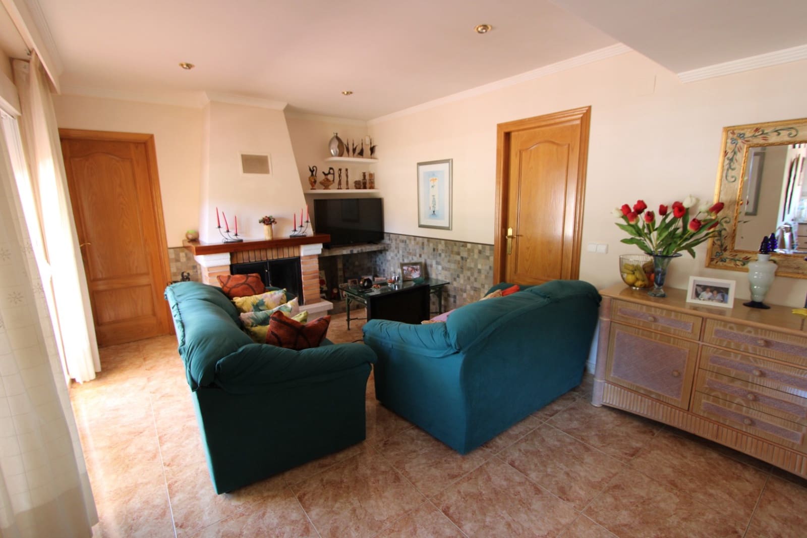 Chalet de 5 habitaciones en Orba en venta con piscina garaje - 650.000 € (Ref: 10029570)